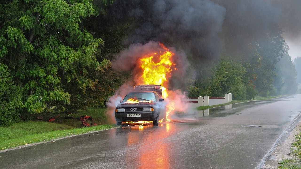 assicurazioe furto e incendio auto