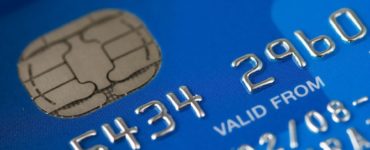 carte prepagate con numeri in rilievo